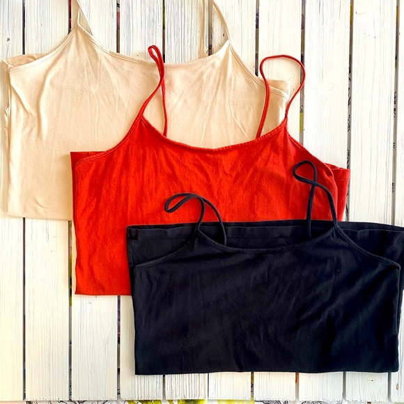 Time and Tru Tops - 3 pc Tank Lot NWOT Large